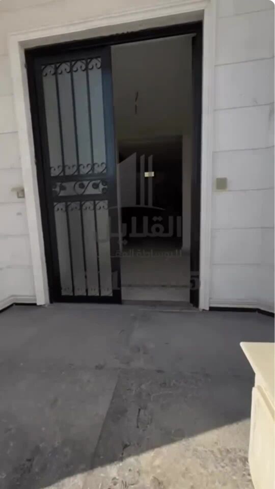 للبيع فيلا فخمه جداً في ازغوى