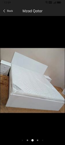 بيع سرير ومرتبه خزانة غرفة نوم
