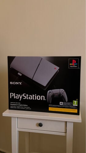 PS5 30th anniversary digital 1TB