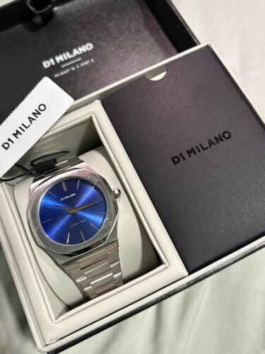 دي ون ميلانو 