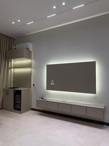 الأثاث والديكور