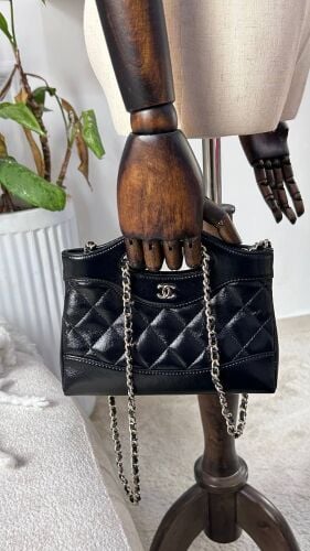 Coco Shiny Crumpled Calfskin