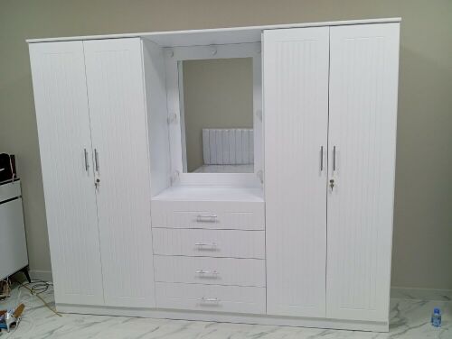 Bed and matress wardrobe