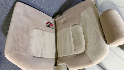 للبيع كراسي اخيره حق تيوتا