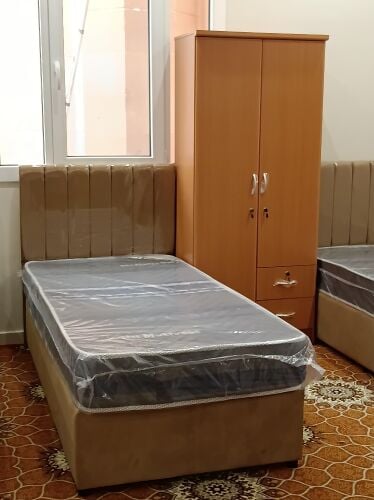 سرير ومرتبة