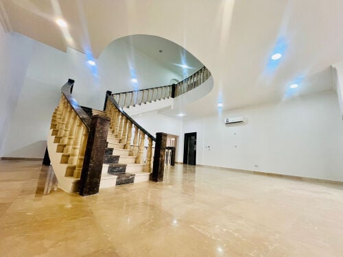 للبيع فيلا بالخيسه 