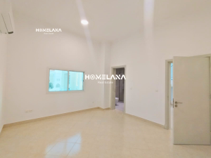 Ain Khalid- 4BR Villa in Compound