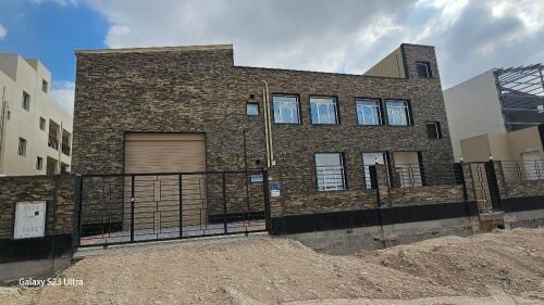 For Rent Food Store Baraka Al Awa