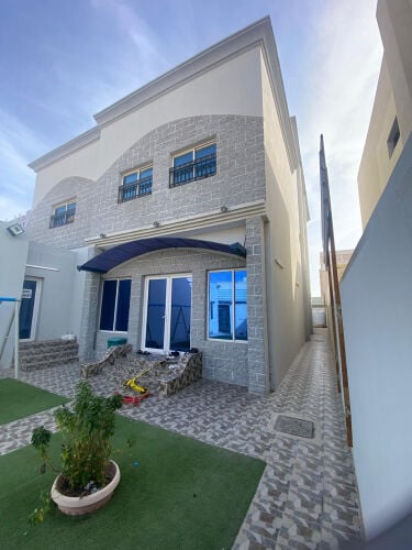 ام قرن للبيع فيلا مميزه