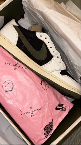 Jordan 1 Retro Low OG SP