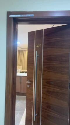 شقة في لوسيل للإيجار 