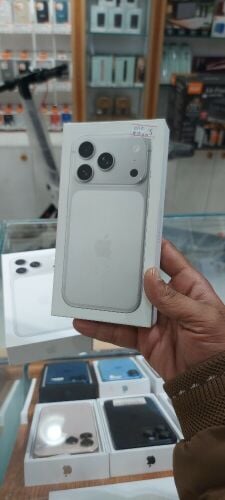 new 17promax 256 gb