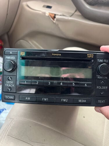 Original Toyota Land Cruiser radi