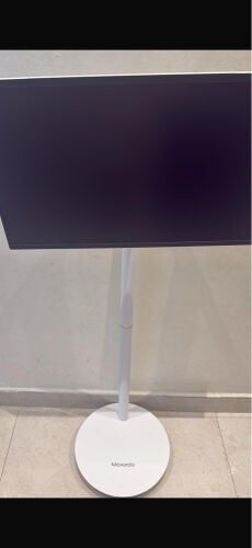 moveble screen with box