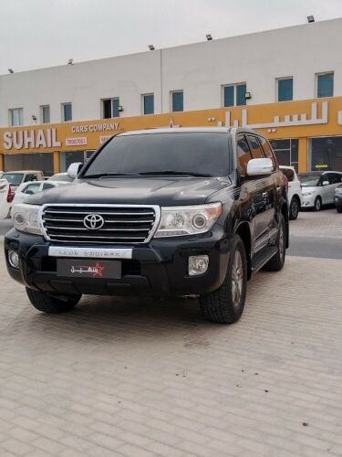 تويوتا جي اكس ار 8 سلندر 2013