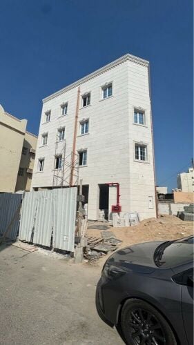 عمارة جديدة للبيع في بني عمران.