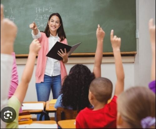معلمة تأسيس ومتابعة من الصفر