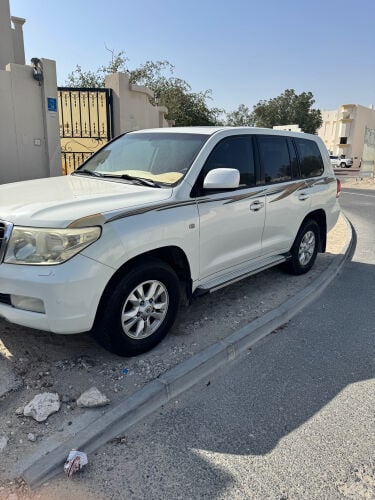 Land cruiser for sale. Excellent 