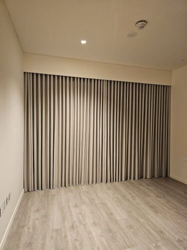 Al Abdali curtain