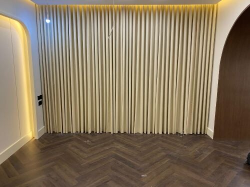Al Abdali curtain