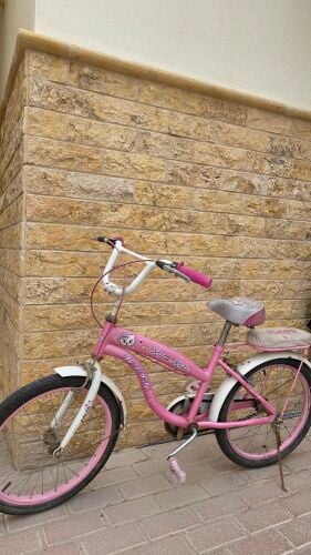 Girls’ bicycle