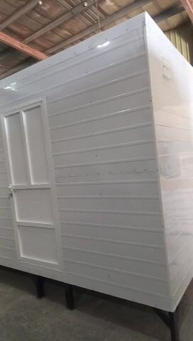 Cabin room with toilet,kitchen