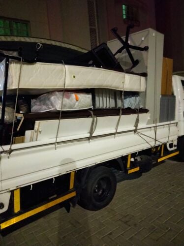 نقل عفش وفك وتغليف وتركيب واثاث ا