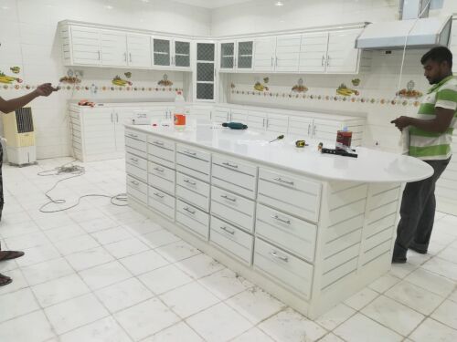 تفصيل مطابخ المنيوم 
ابواب وشباب