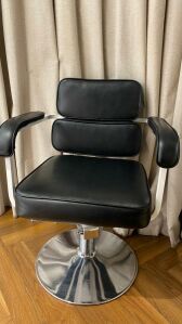 Hair chair