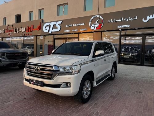 Land Cruiser vxr 2019