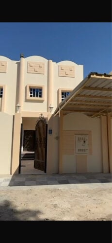 للبيع فيلا موجوه اسكان ابوهامور