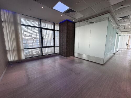 مكتب جاهز في لوسيل مارينا ١٧٥ متر