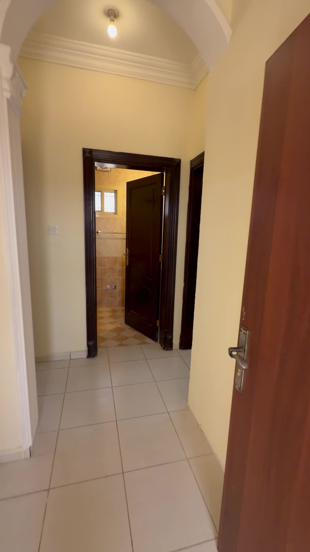 غرفه وصاله للايجار روضه المطار 