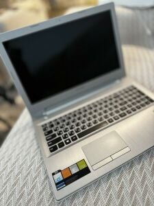 Lenovo