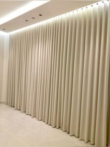 إصلاح الستائر وترتيب الأسرة