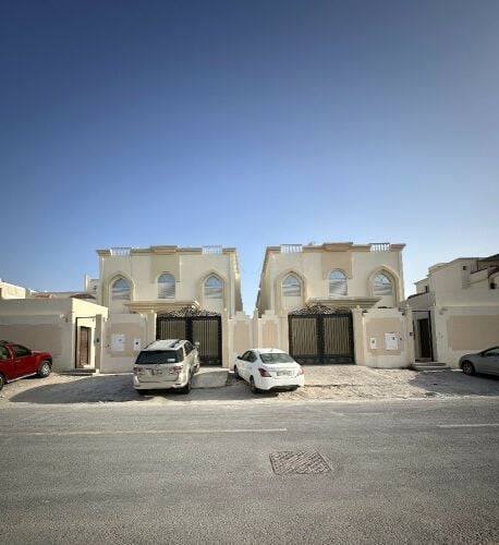 للبيع فلتين في ابو هامور