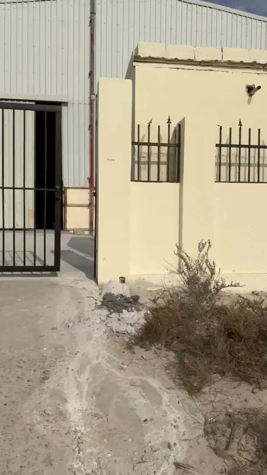 store 4000 my for rent in berkat