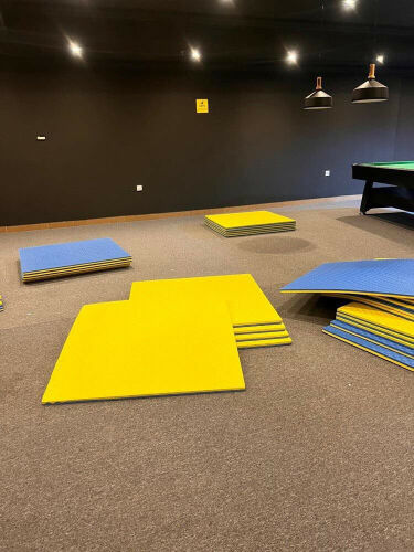 Floor mat sponge