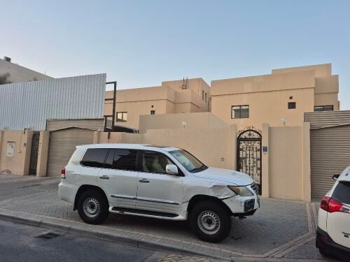 للايجار فلة نظيفة على الإسكان