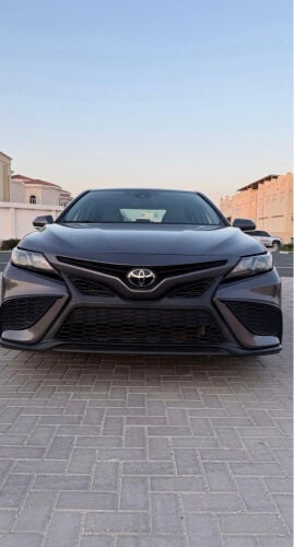Toyota Camry SE 2023