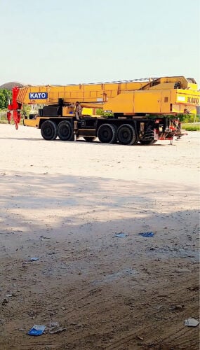 kato 100 ton crane for sell good 