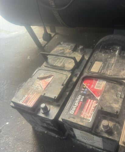 نشتري أثاث المنزل المستعمل في قط