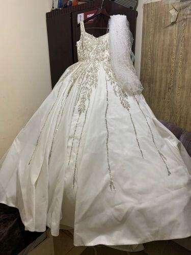 Wedding dress 