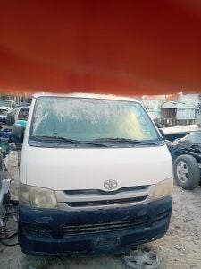 قطع غيار تويوتا هايس