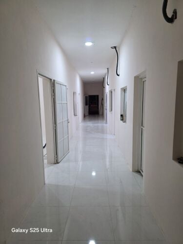 للبيع بيت اسلطه ٩١٠م