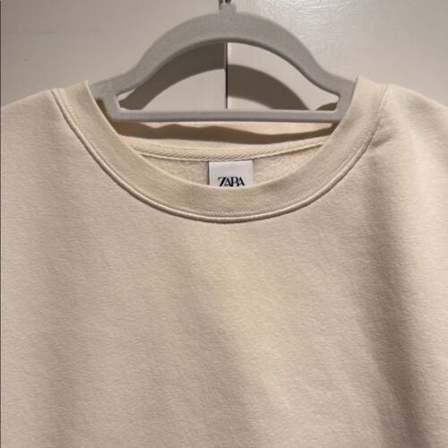 Zara sweatshirt
