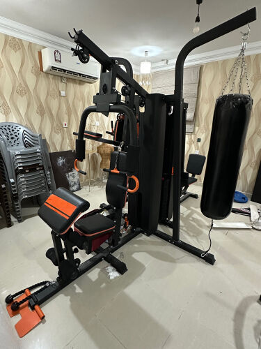 جهاز متكامل لتمرين مع اغراض
