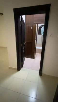 للايجار في الثمامه غرفه حمام مطبخ