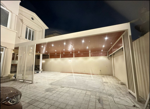 Stylish Pergola & Steel Carshade