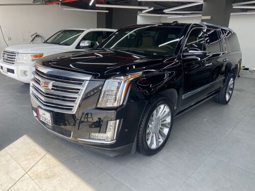 Escalade 2017 black 